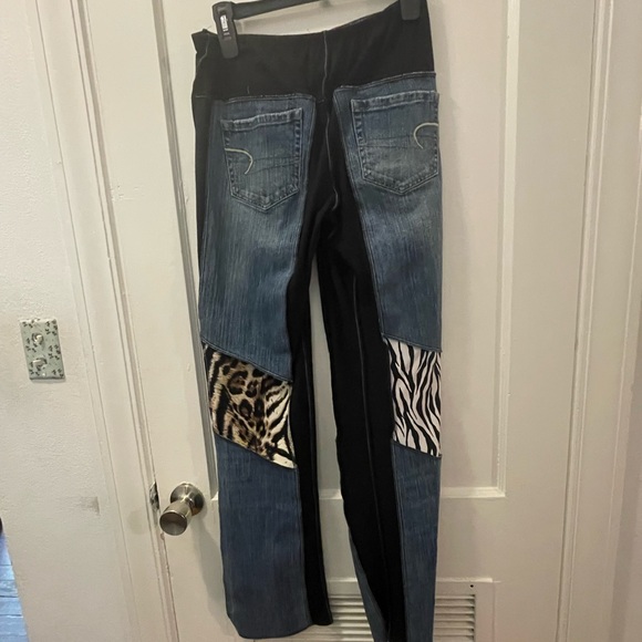 Style Ever After Jeans - Picture 15 of 15